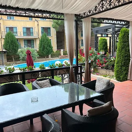 Hotel Family Paradise Sf. Constantin și Elena