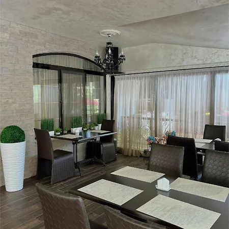 Hotel Family Paradise