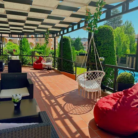 Hotel Family Paradise