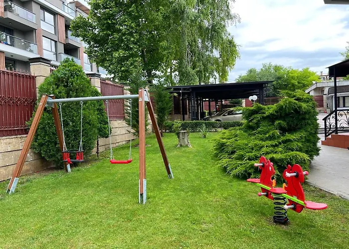 Family Paradise * Saints Constantine and Helena