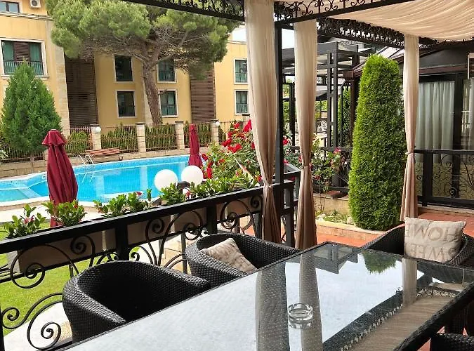 Family Paradise * St Constantin et Helena