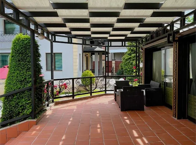 ホテル Family Paradise *