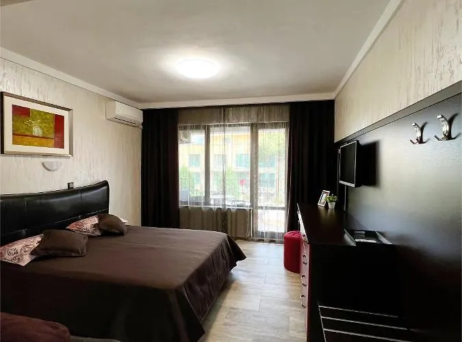 Family Paradise * St Constantin et Helena